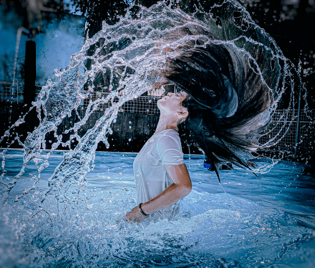 德莫
